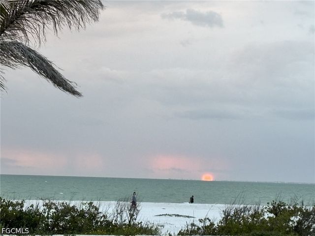 7330 Estero BLVD 401, Fort Myers Beach, FL 33931