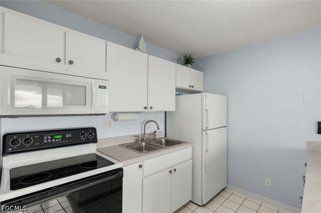 7330 Estero BLVD 401, Fort Myers Beach, FL 33931