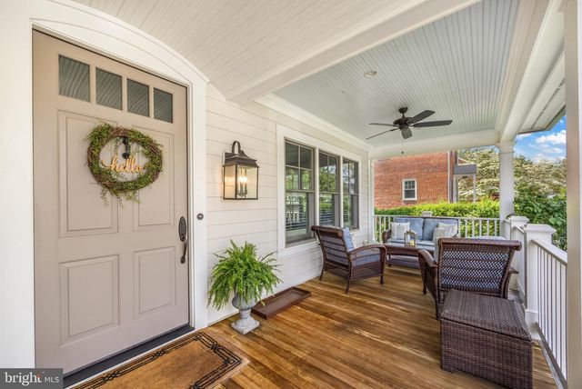 2012 N JEFFERSON ST, Arlington, VA 22205