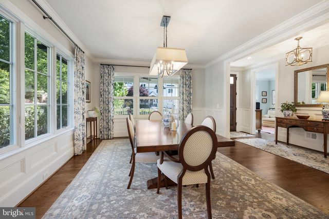 2012 N JEFFERSON ST, Arlington, VA 22205