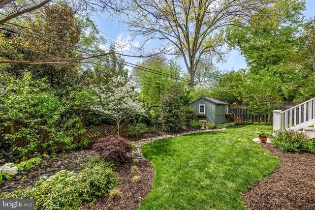 2012 N JEFFERSON ST, Arlington, VA 22205