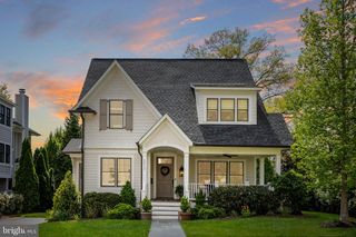 2012 N JEFFERSON ST, Arlington, VA 22205