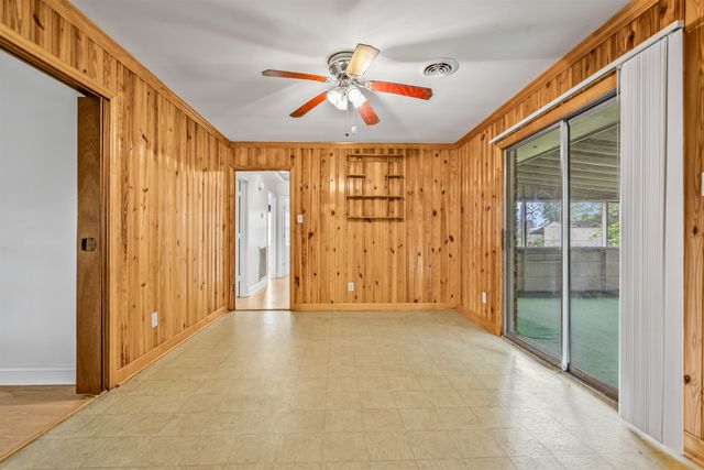 545 Hickory Ave., Johnsonville, SC 29555