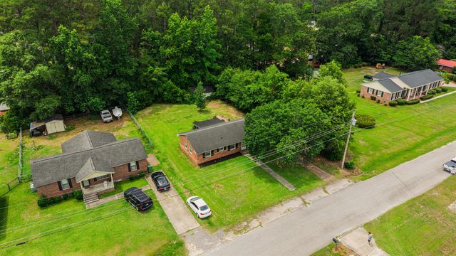 545 Hickory Ave., Johnsonville, SC 29555