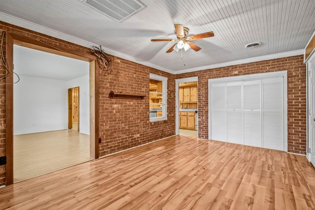 545 Hickory Ave., Johnsonville, SC 29555