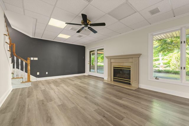 187 Woodside Drive, Somerset, KY 42503