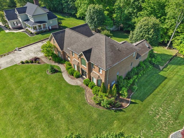187 Woodside Drive, Somerset, KY 42503
