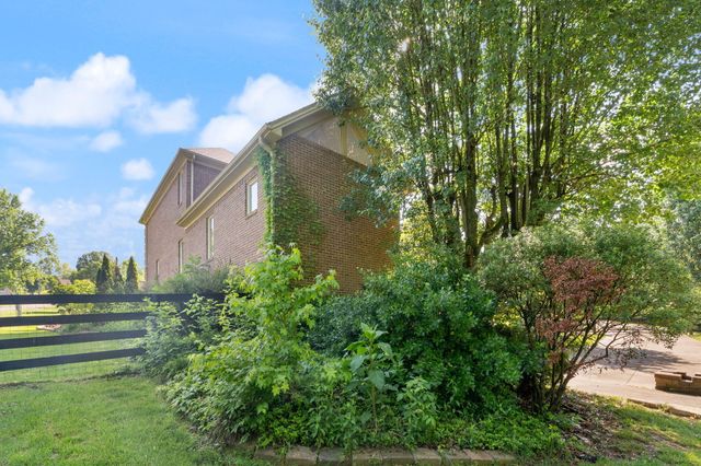 187 Woodside Drive, Somerset, KY 42503