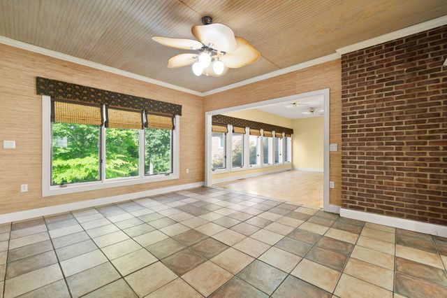 187 Woodside Drive, Somerset, KY 42503