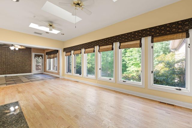 187 Woodside Drive, Somerset, KY 42503
