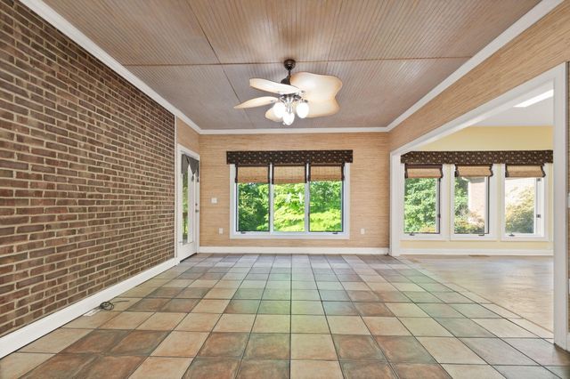 187 Woodside Drive, Somerset, KY 42503