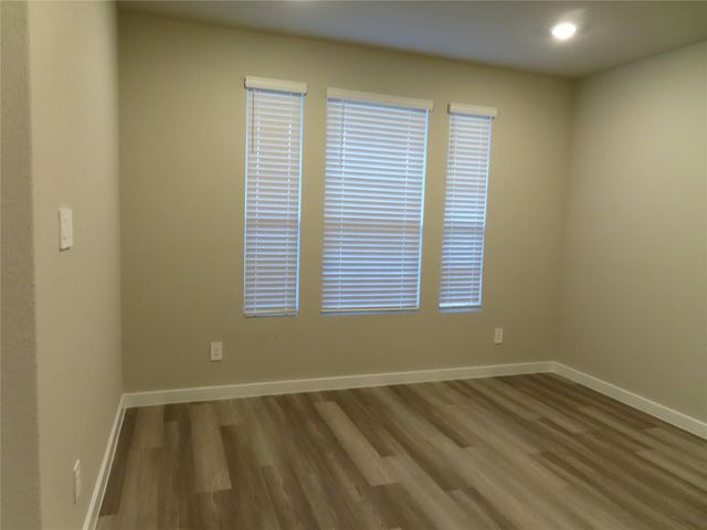 10854 Bodie Hills Drive, Rosharon, TX 77583