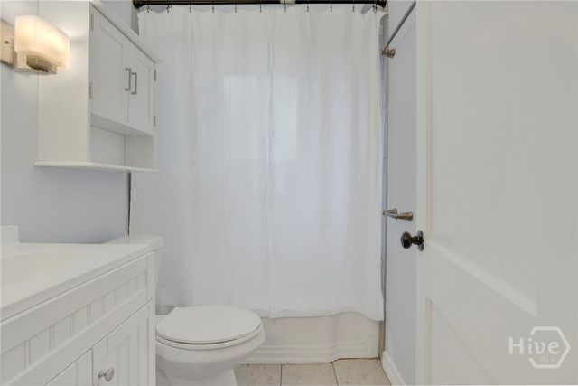 416 E 65th Street, Savannah, GA 31405