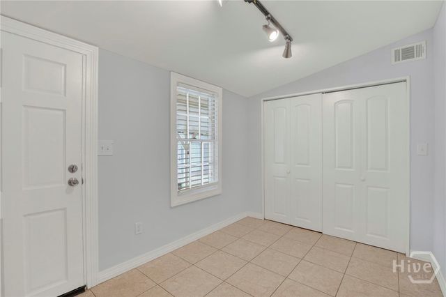 416 E 65th Street, Savannah, GA 31405