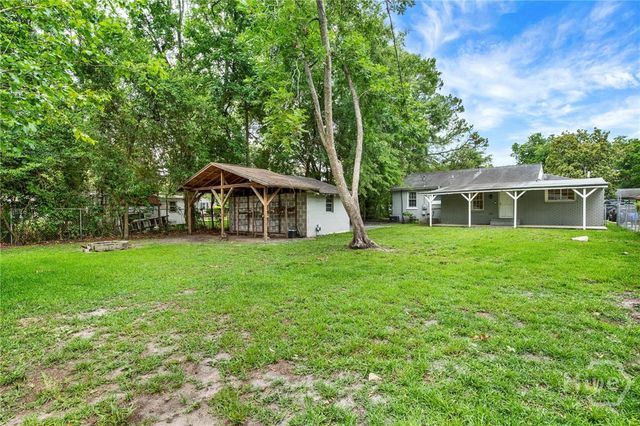 416 E 65th Street, Savannah, GA 31405