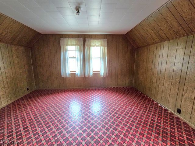 44 Kensington Avenue, Zanesville, OH 43701