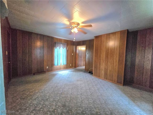 44 Kensington Avenue, Zanesville, OH 43701