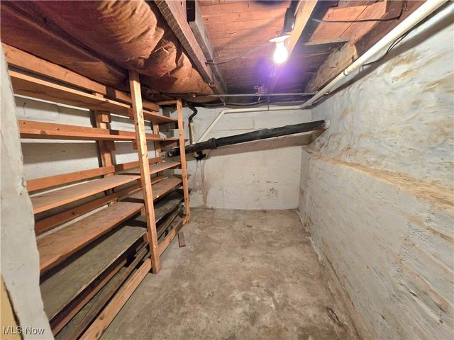 44 Kensington Avenue, Zanesville, OH 43701