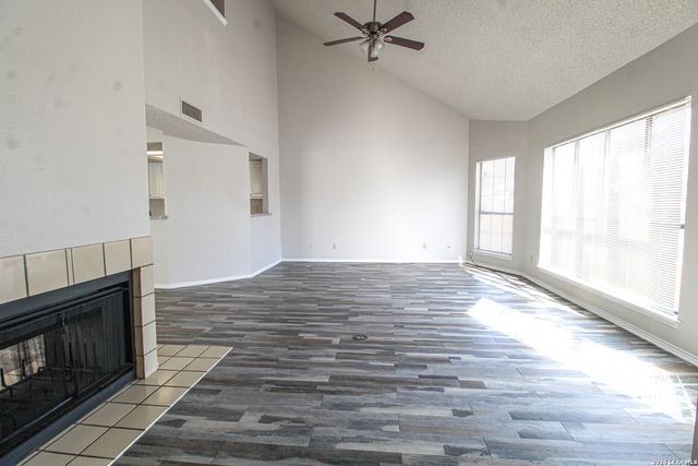 3815 Bremen St, San Antonio, TX 78210