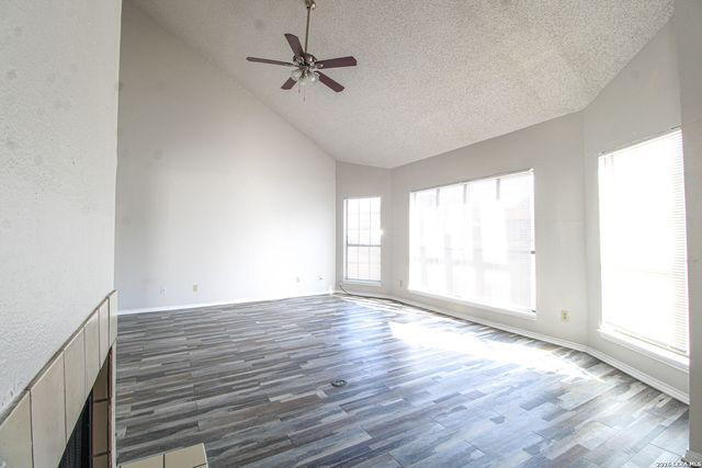 3815 Bremen St, San Antonio, TX 78210
