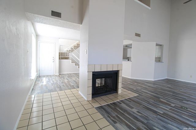 3815 Bremen St, San Antonio, TX 78210