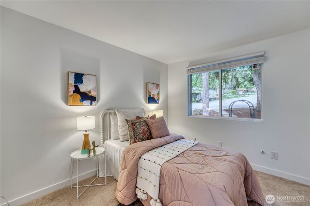 21225 NE 12th Street, Sammamish, WA 98074