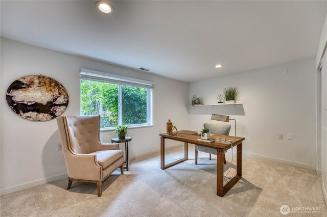 21225 NE 12th Street, Sammamish, WA 98074