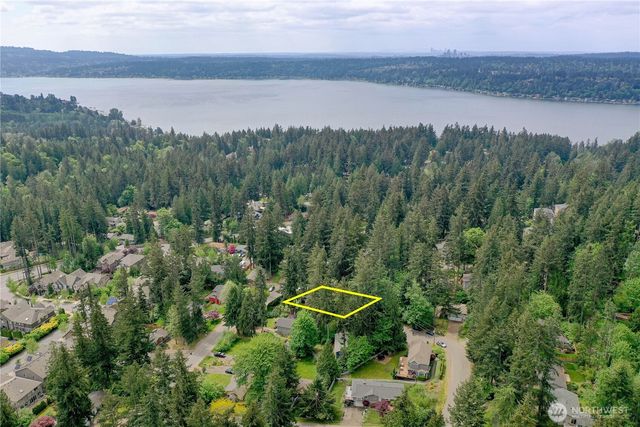 21225 NE 12th Street, Sammamish, WA 98074