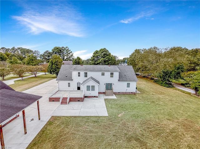 106 Fox LN, Moyock, NC 27958