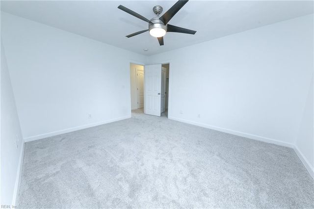 106 Fox LN, Moyock, NC 27958