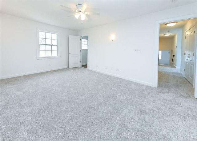 106 Fox LN, Moyock, NC 27958