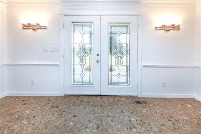 106 Fox LN, Moyock, NC 27958