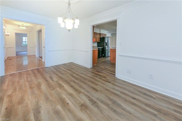 106 Fox LN, Moyock, NC 27958