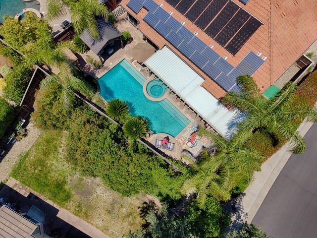 2201 Hedrick Ct, Rocklin, CA 95765