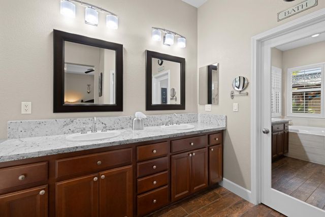 2201 Hedrick Ct, Rocklin, CA 95765