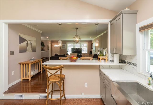 11 Toomey Drive, Poughkeepsie, NY 12603