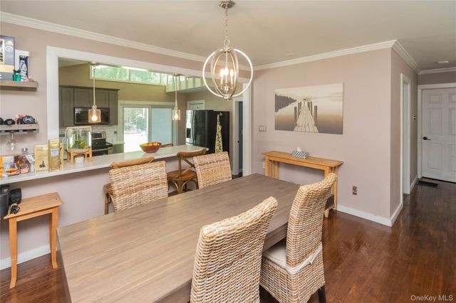 11 Toomey Drive, Poughkeepsie, NY 12603