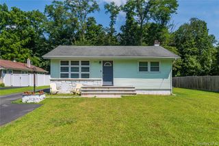 11 Toomey Drive, Poughkeepsie, NY 12603