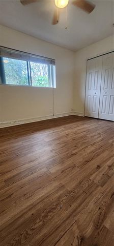 1423 Holly Heights Dr 17, Fort Lauderdale, FL 33304