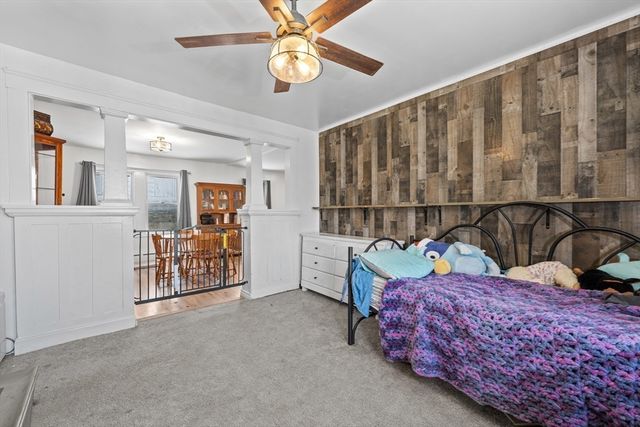 20 Hill St, Webster, MA 01570