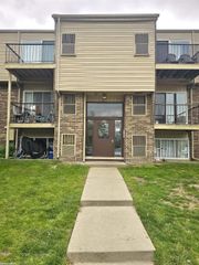 38255 Fairway Court, Clinton Township, MI 48038