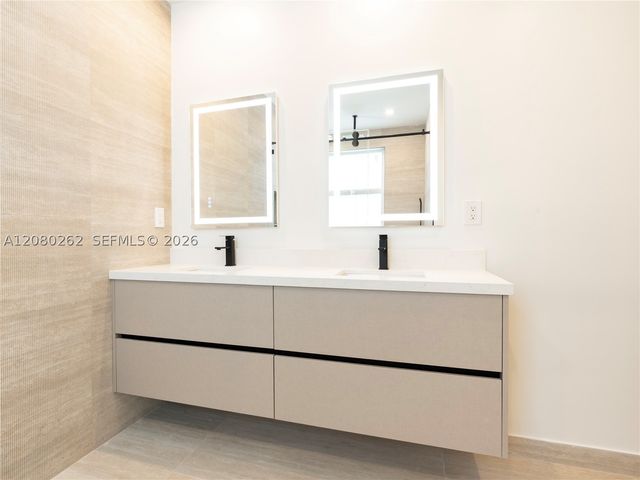 721 SW 7th Ave, Fort Lauderdale, FL 33315
