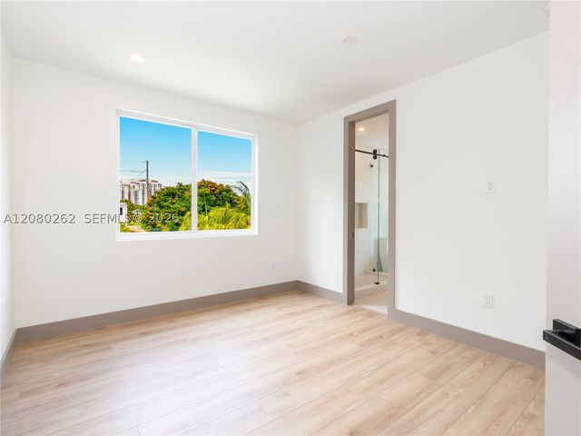 721 SW 7th Ave, Fort Lauderdale, FL 33315