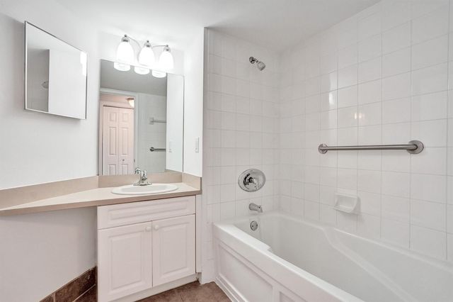 520 SE 5 Avenue 1203, Fort Lauderdale, FL 33301