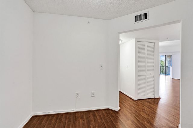 520 SE 5 Avenue 1203, Fort Lauderdale, FL 33301