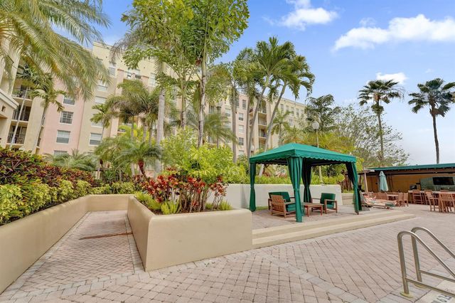 520 SE 5 Avenue 1203, Fort Lauderdale, FL 33301