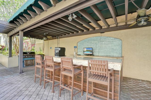520 SE 5 Avenue 1203, Fort Lauderdale, FL 33301