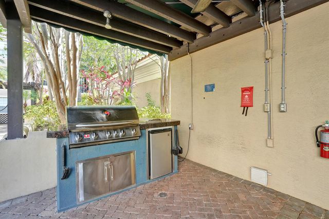 520 SE 5 Avenue 1203, Fort Lauderdale, FL 33301
