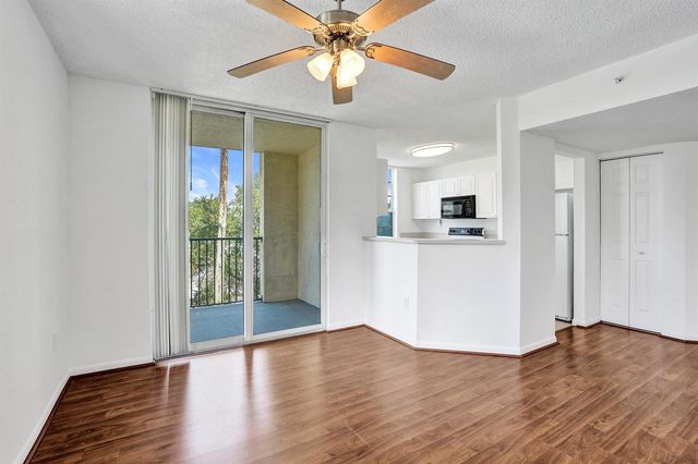 520 SE 5 Avenue 1203, Fort Lauderdale, FL 33301