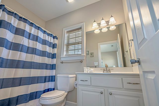 709 37th Ave. S, North Myrtle Beach, SC 29582